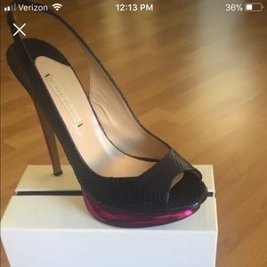 Nicholas kirkwood.Only worn once.original box.